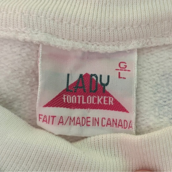 Vintage Lady Footlocker Floral Print Women's Crewneck Sweater Made in Canada - Picture 2 of 6